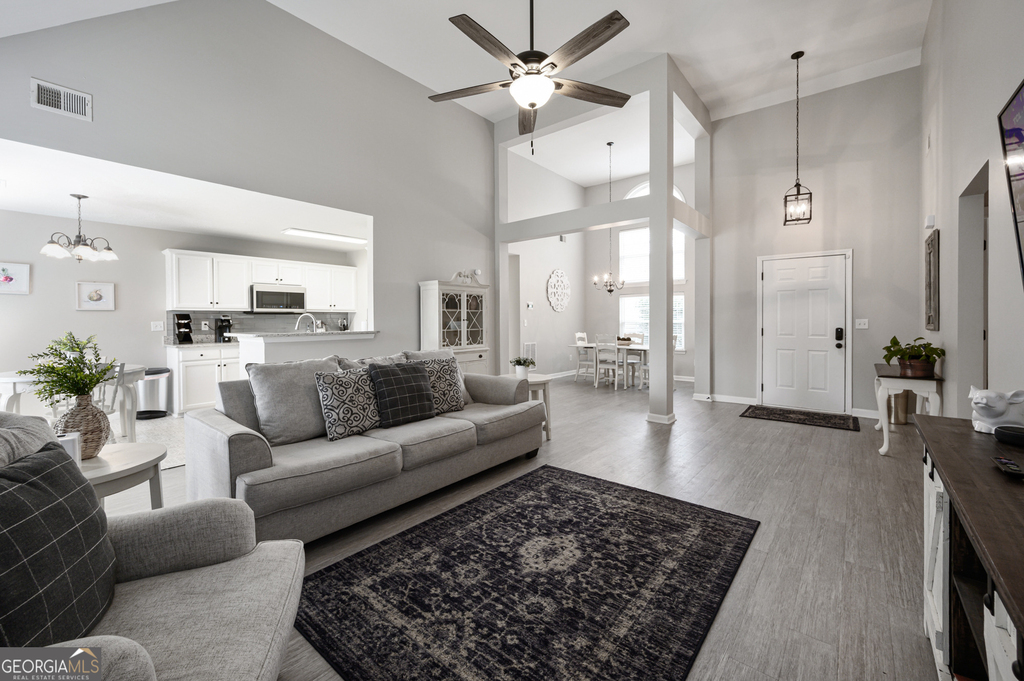 11 Cobblestone Drive Nw - Photo 0