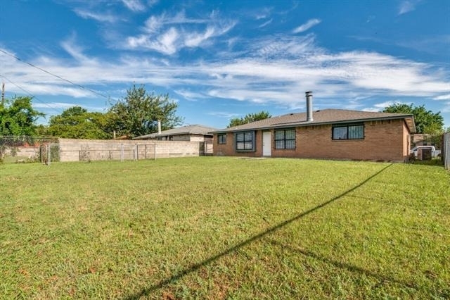 834 Apple Valley - Photo 14