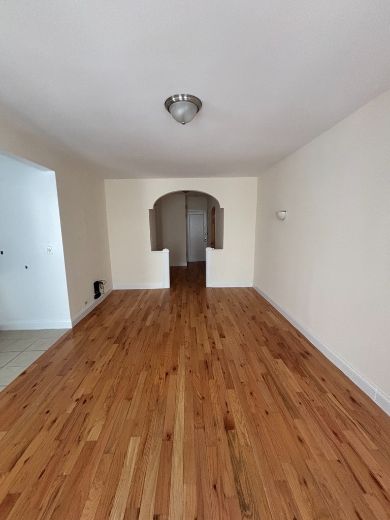 West 204th Street - Photo 1