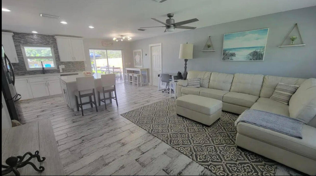 270 Nw 36th Street - Photo 53