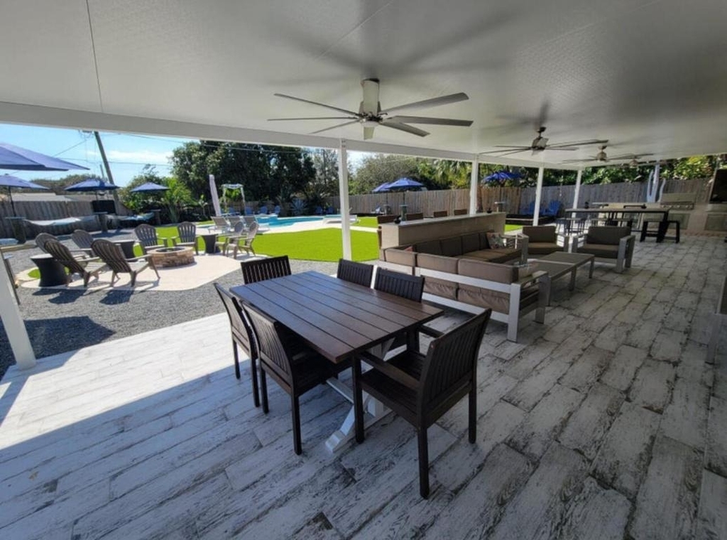 270 Nw 36th Street - Photo 26