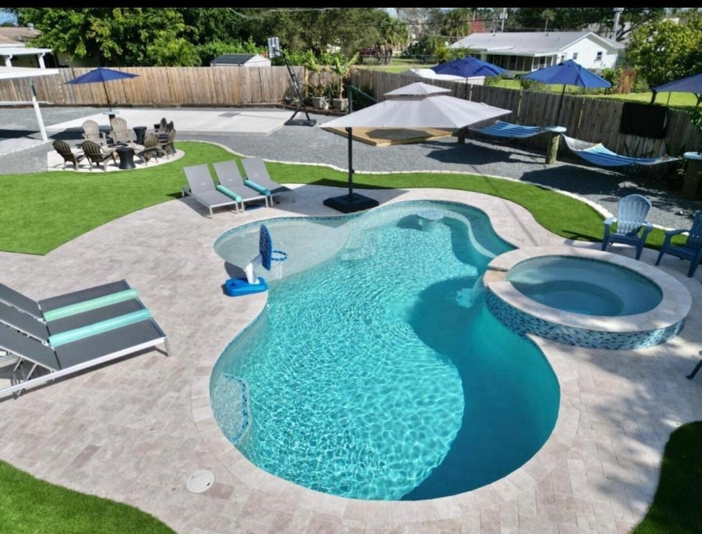 270 Nw 36th Street - Photo 80