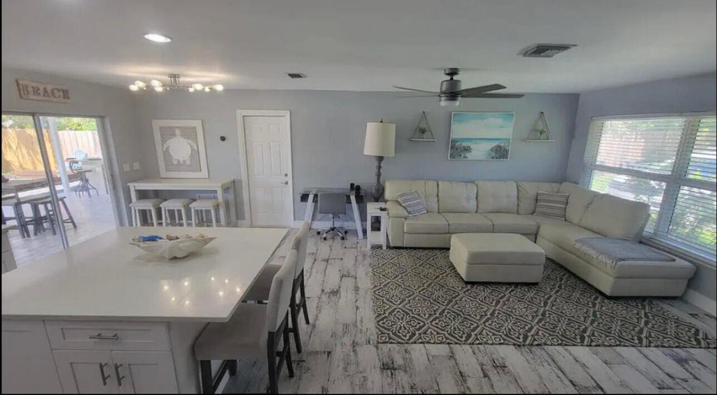 270 Nw 36th Street - Photo 52