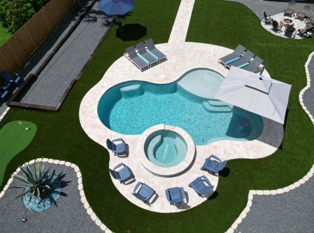 270 Nw 36th Street - Photo 1