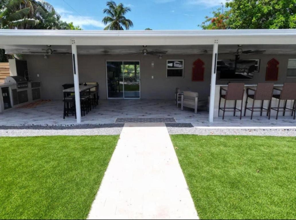 270 Nw 36th Street - Photo 29