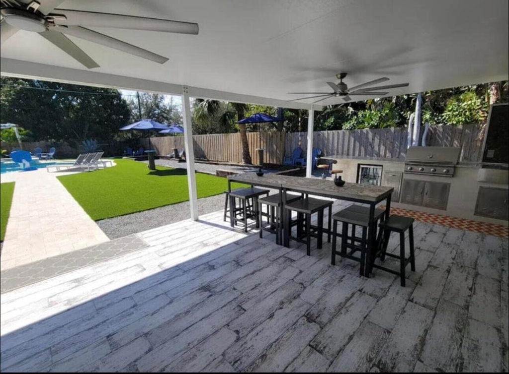 270 Nw 36th Street - Photo 21
