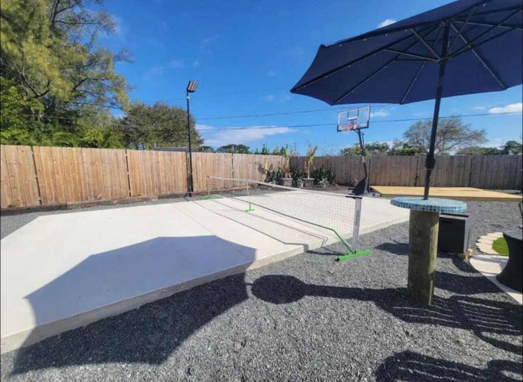 270 Nw 36th Street - Photo 43