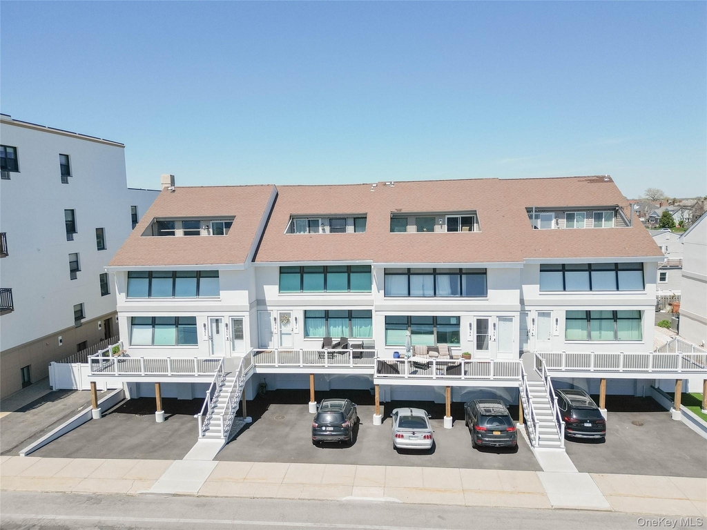 521 W Broadway - Photo 25
