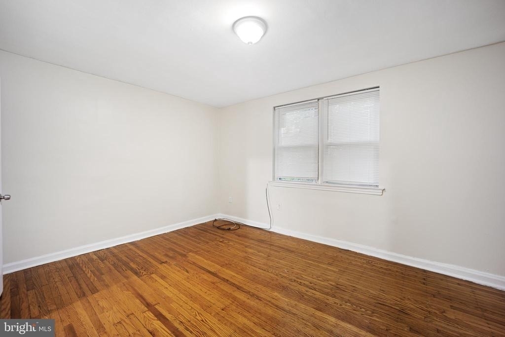5324 N Marvine Street - Photo 9