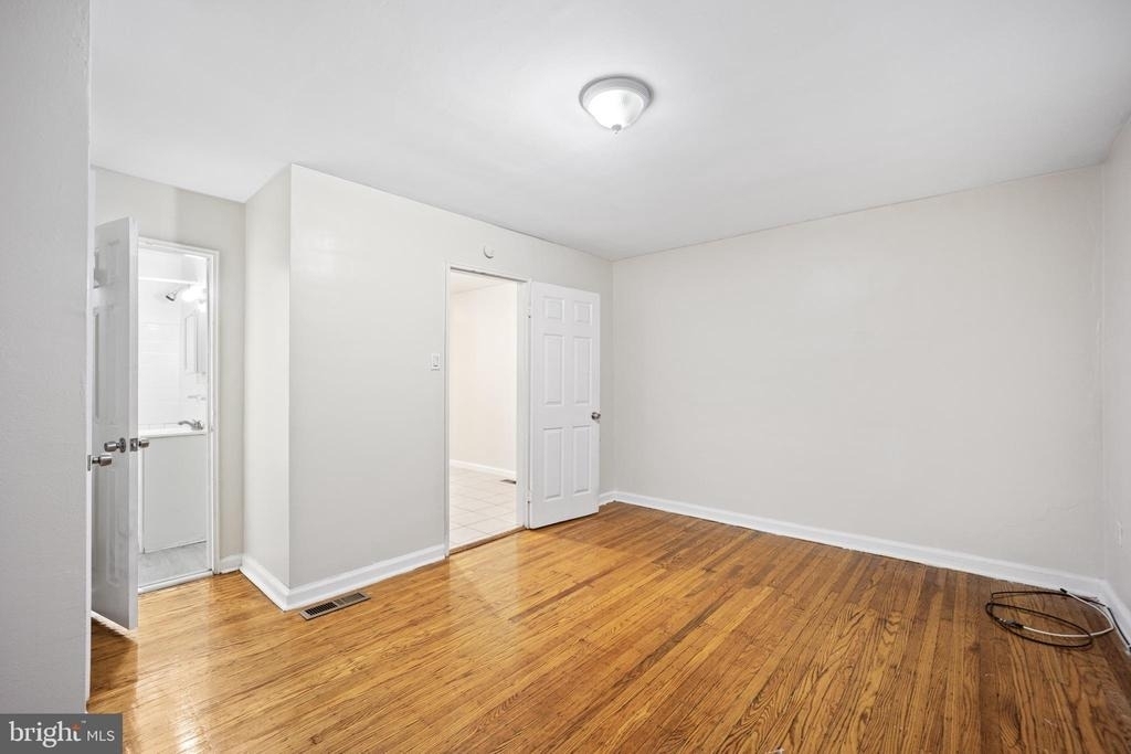 5324 N Marvine Street - Photo 8