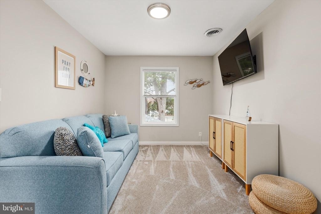 13022 Wilson Avenue - Photo 20