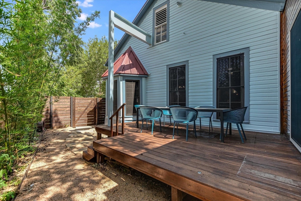 2109 Nickerson St - Photo 17