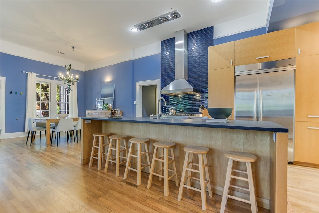 2109 Nickerson St - Photo 4
