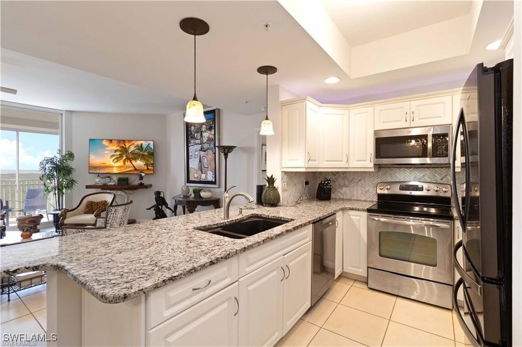 1001 Arbor Lake Drive - Photo 4