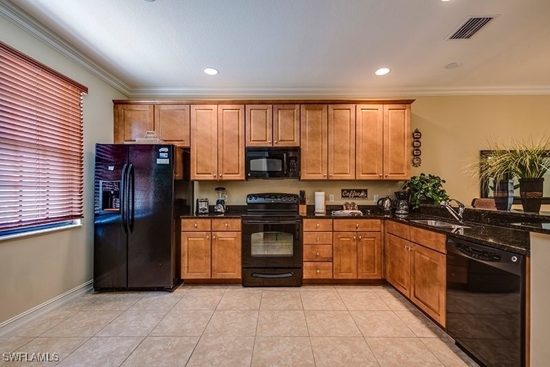 8091 Bibiana Way - Photo 8