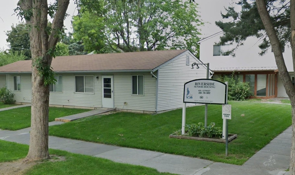 450 J St - Photo 3