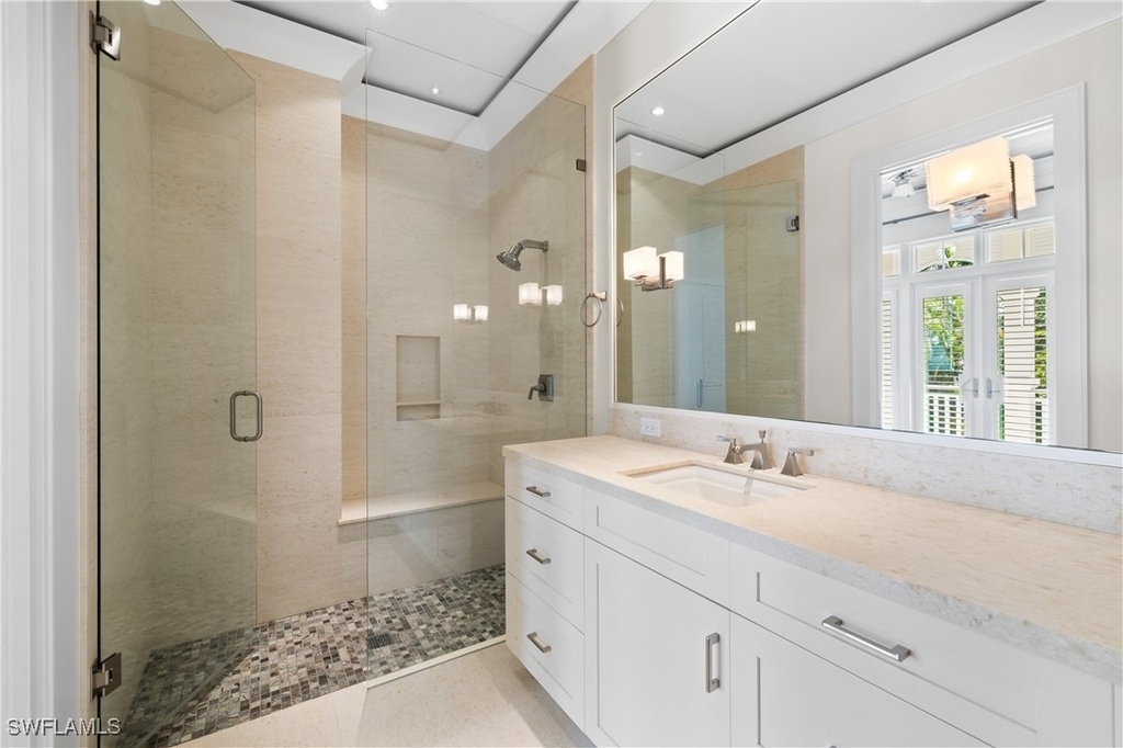 1270 Gulf Shore Boulevard S - Photo 13