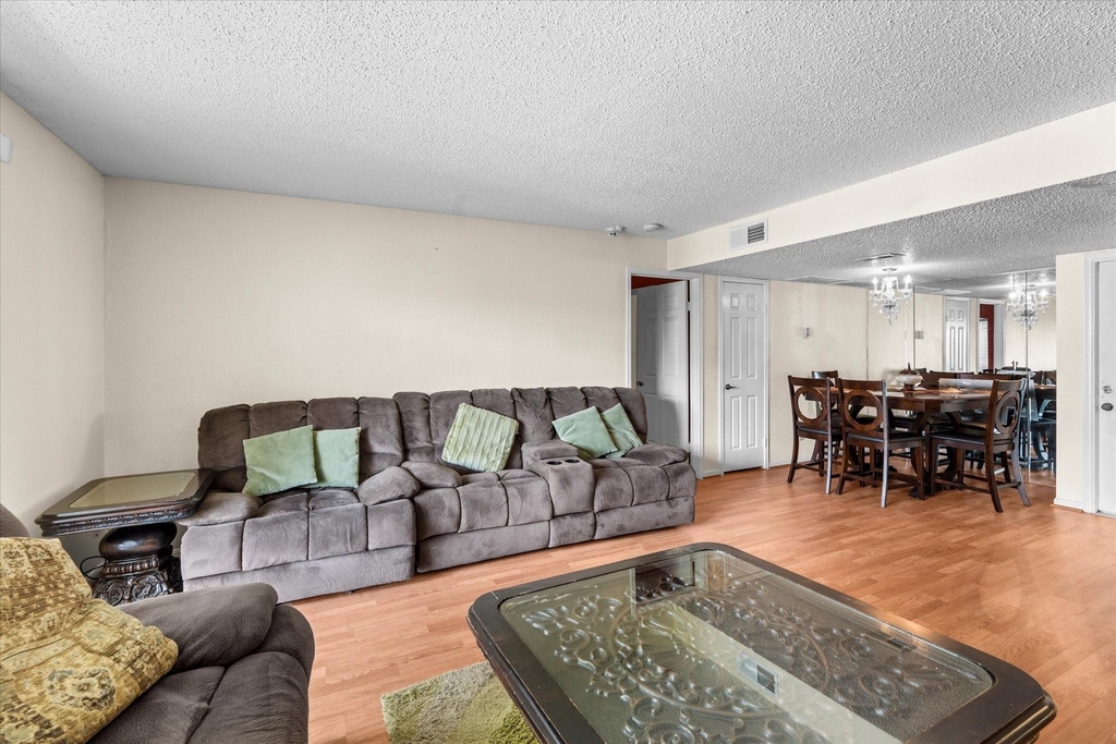2830 S Bartell Drive - Photo 4