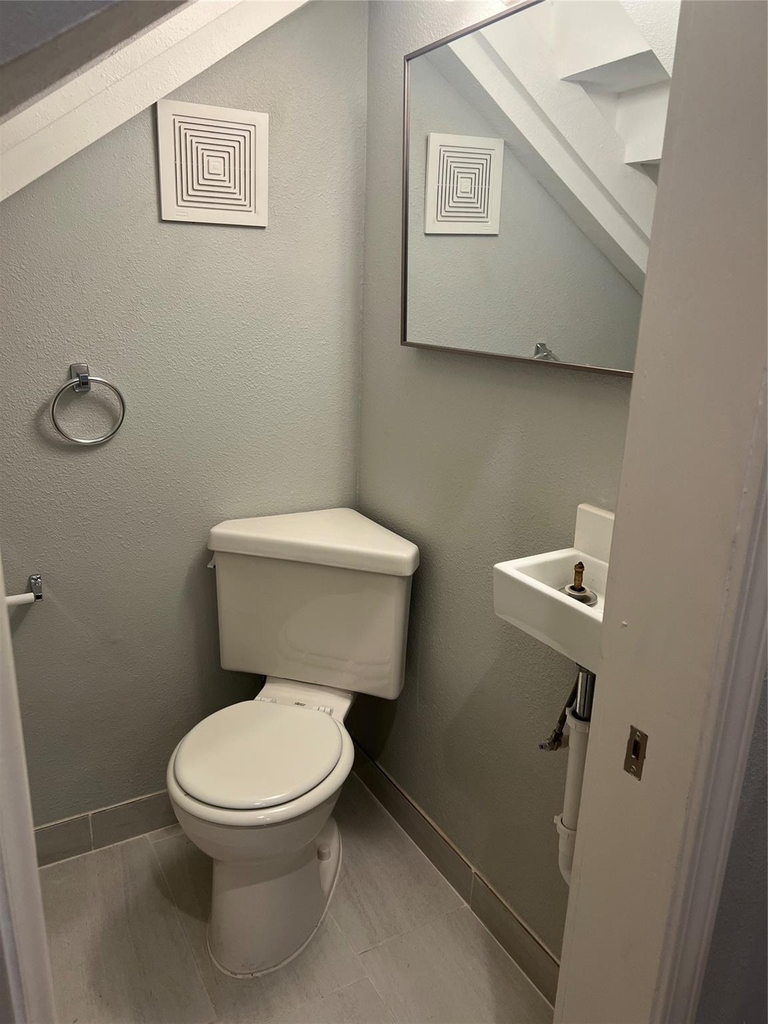 2812 Live Oak Street - Photo 5