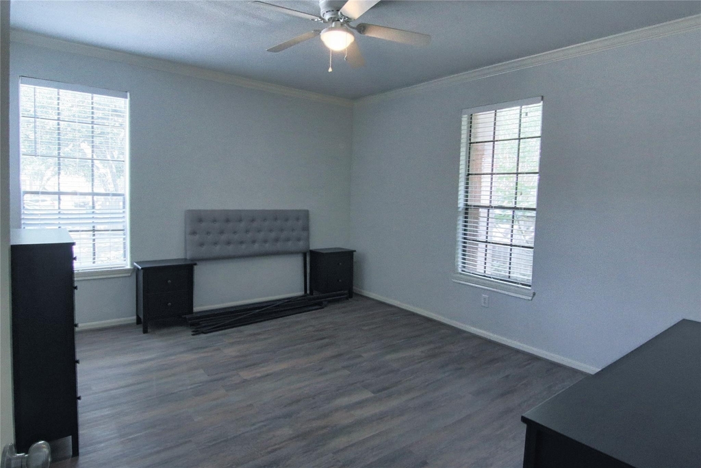 2255 Braeswood Park Drive - Photo 7