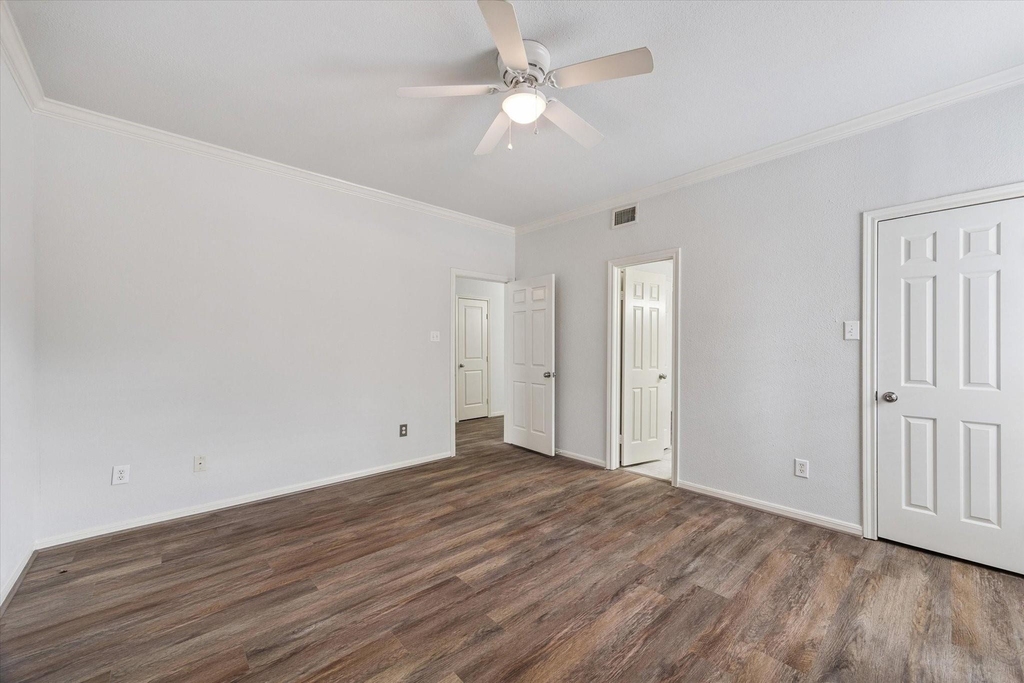 2255 Braeswood Park Drive - Photo 15