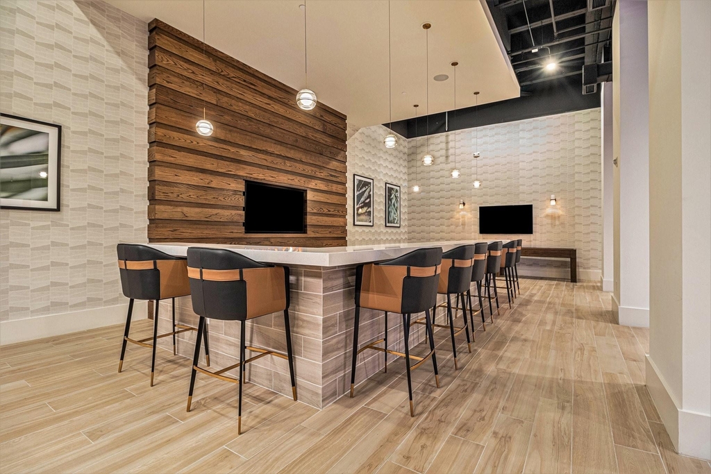 1801 Smith Street - Photo 19