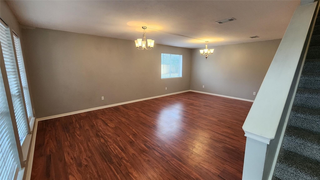 7800 Summer Place Drive - Photo 3