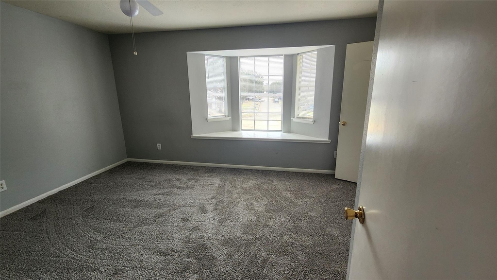7800 Summer Place Drive - Photo 27