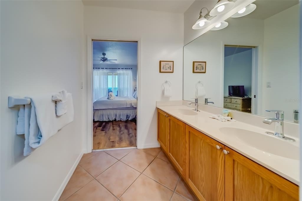 16550 Gulf Boulevard - Photo 27
