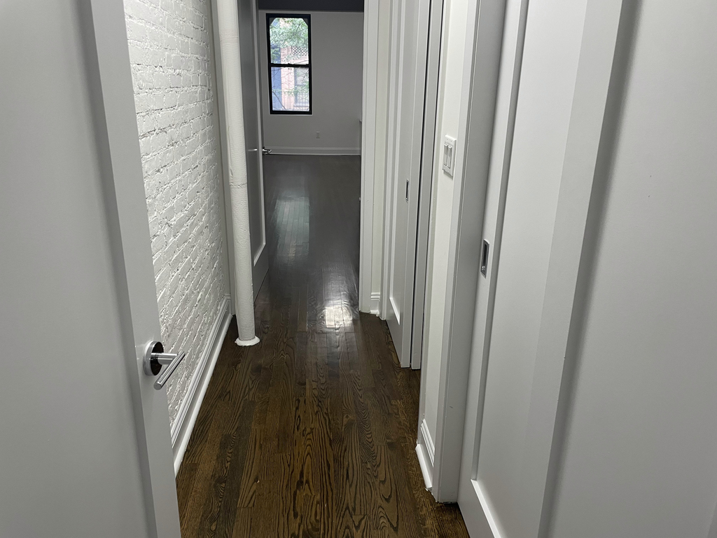 234 East 89th Street - Photo 4