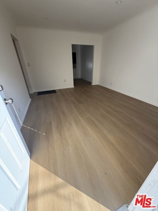 1543 11th Street - Photo 4
