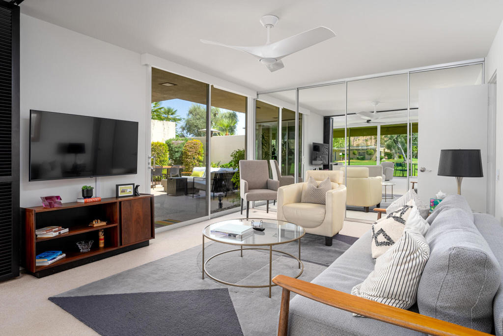 322 Desert Lakes Drive - Photo 6
