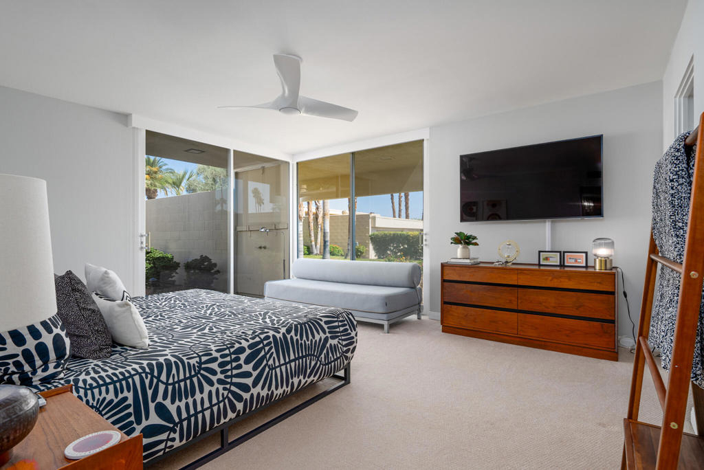 322 Desert Lakes Drive - Photo 21