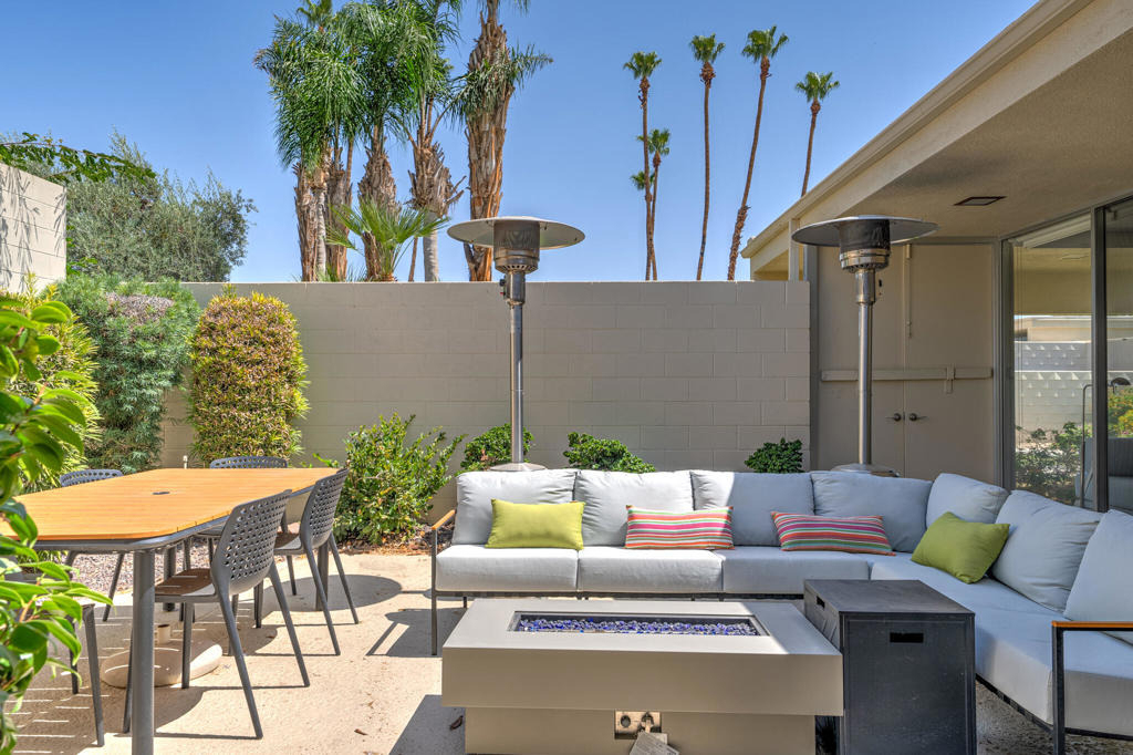 322 Desert Lakes Drive - Photo 27
