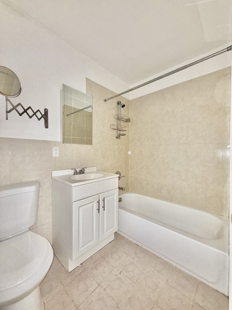 1848 Amsterdam Avenue - Photo 5