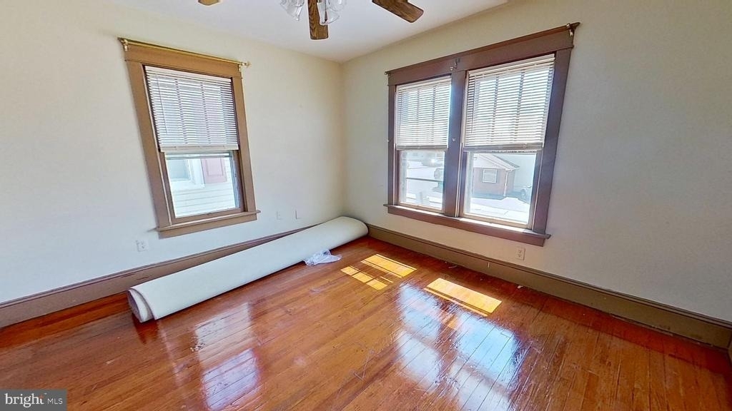 607 3rd Street - Photo 6