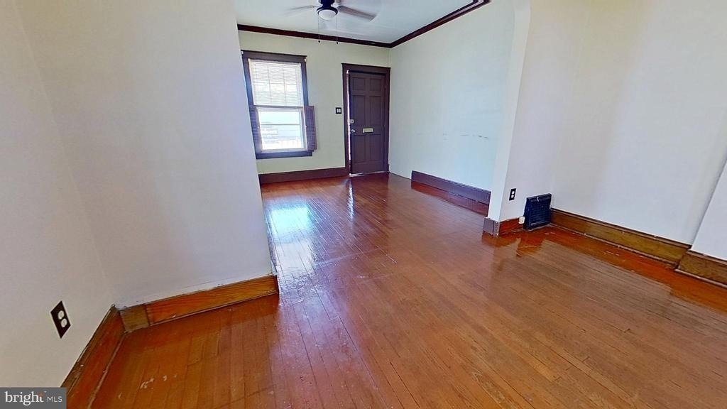 607 3rd Street - Photo 2