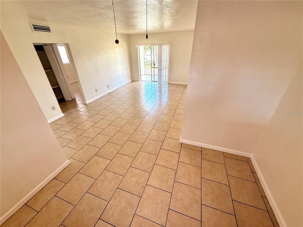1050 62nd Ave South - Photo 15