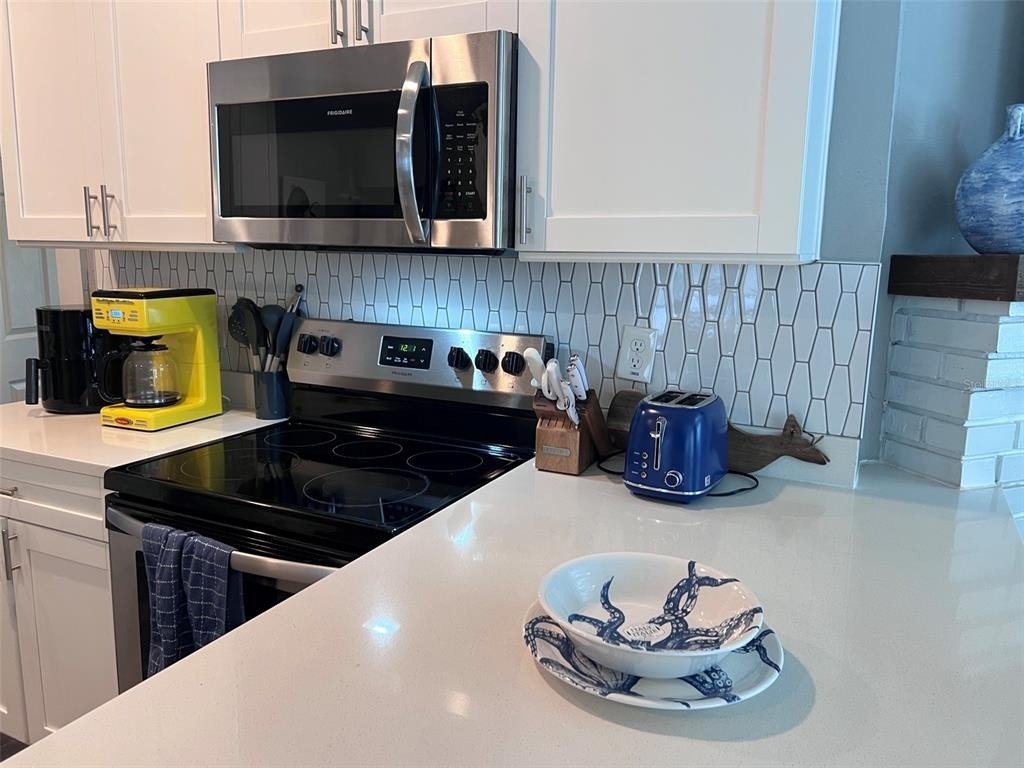 1137 Highland Street S - Photo 21
