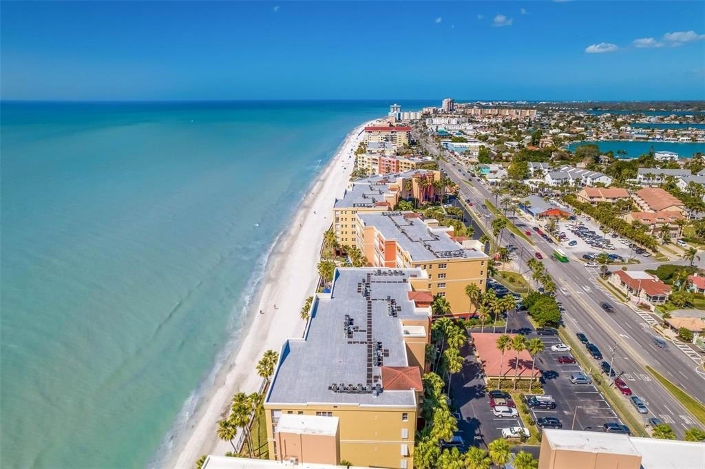 16550 Gulf Boulevard - Photo 38