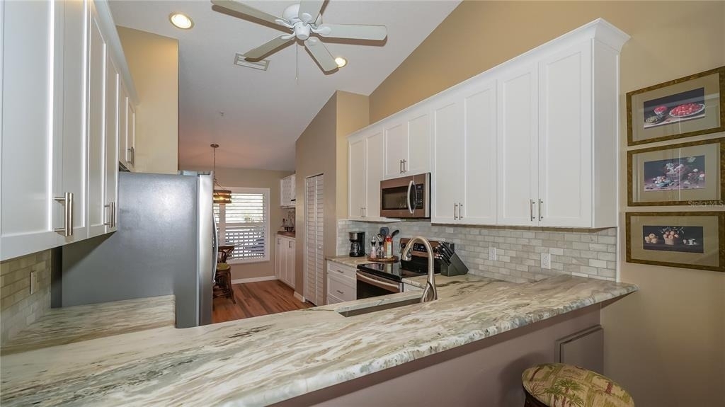 5241 Mahogany Run Avenue - Photo 10