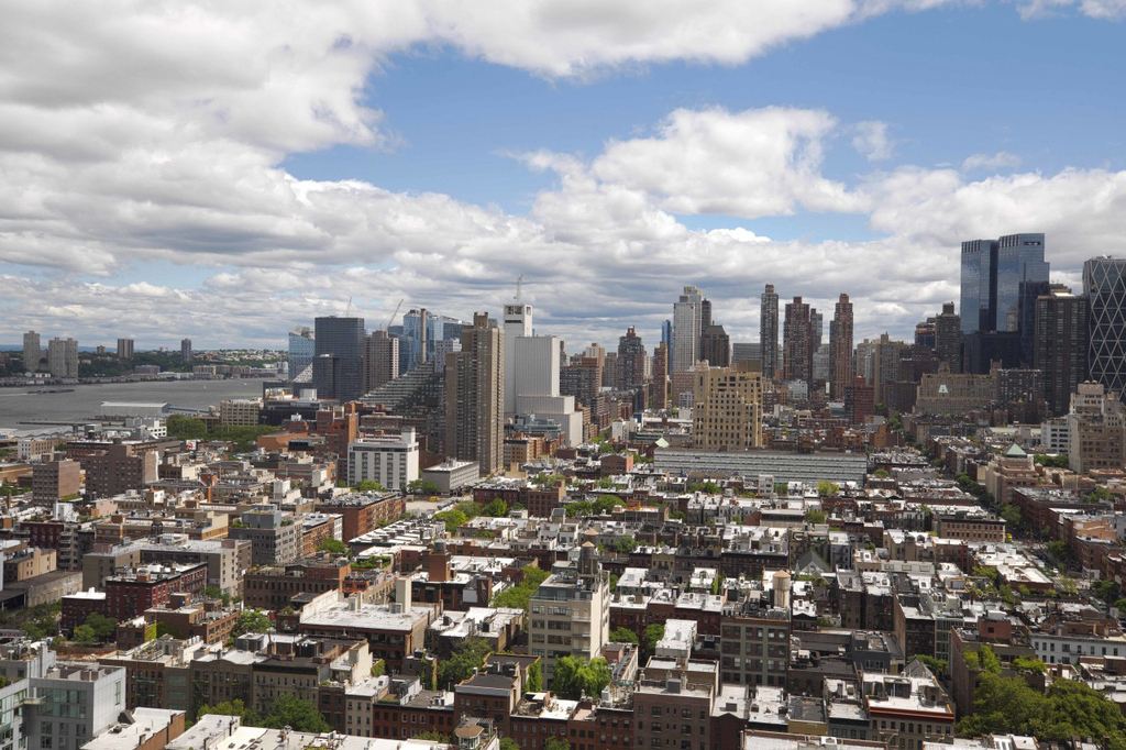 420 West 42nd Street - Photo 5