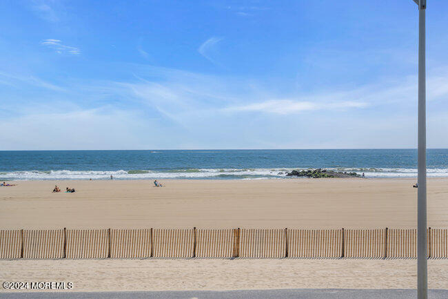 157 Beach Front - Photo 38