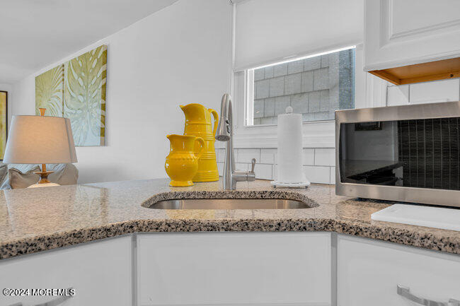 157 Beach Front - Photo 22