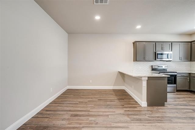 544 Lake Point Drive - Photo 9