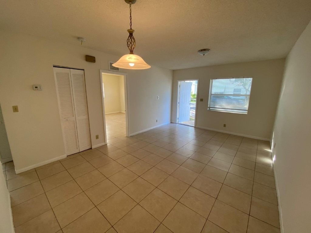 6 Sw 7th Avenue - Photo 7