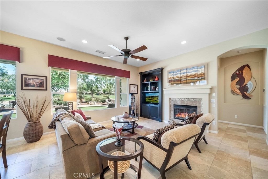 81955 Golden Star Way - Photo 2