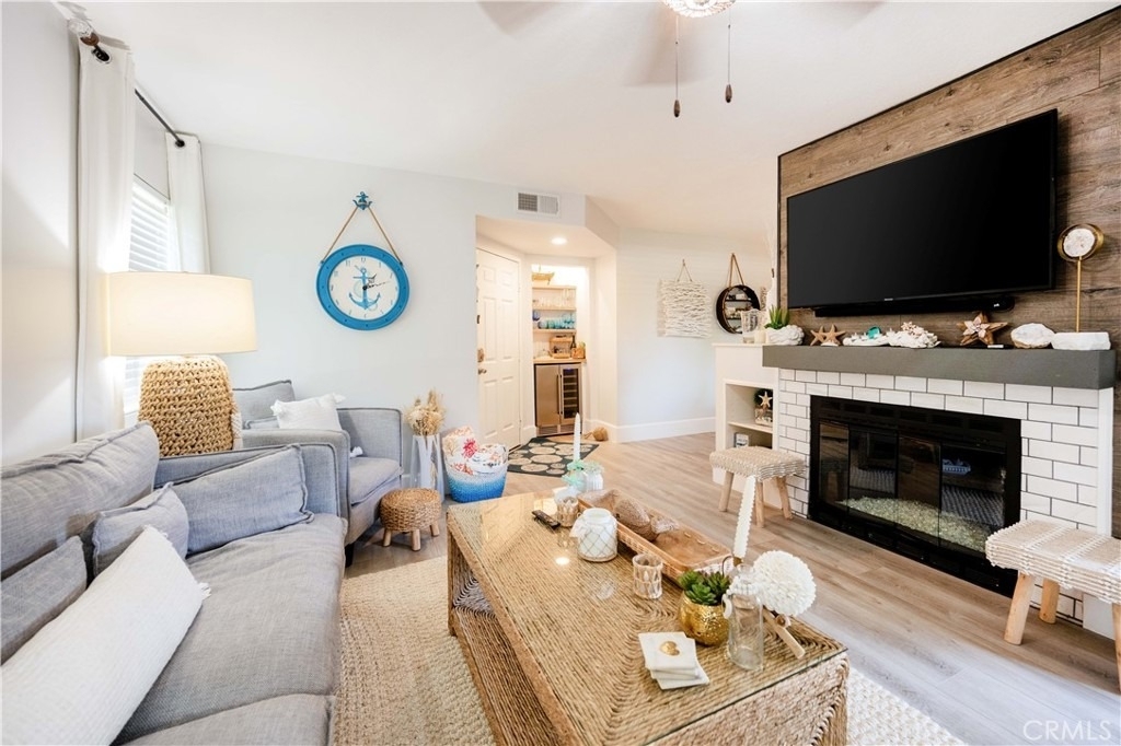 68 Corniche Drive - Photo 3