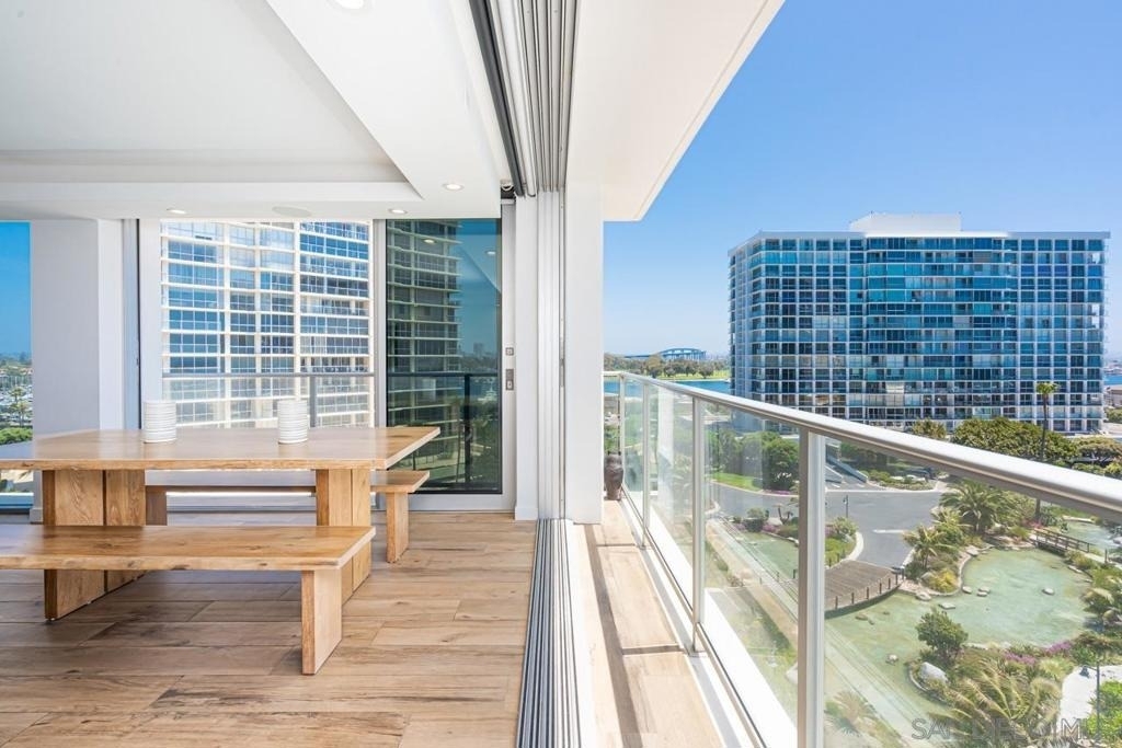 1760 Avenida Del Mundo - Photo 8