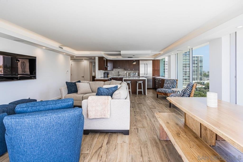 1760 Avenida Del Mundo - Photo 11